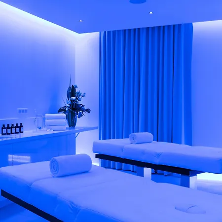 Barrière Le Normandy Hotel 5*
