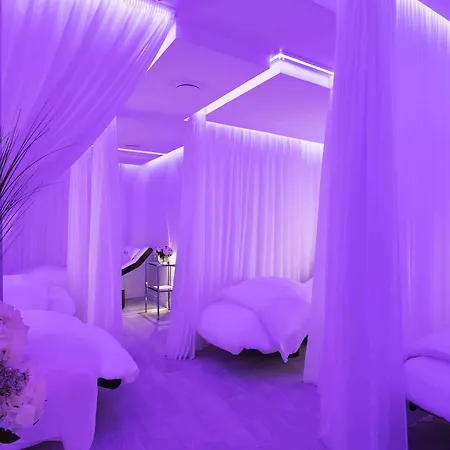 Barriere Le Normandy Hotel 5*
