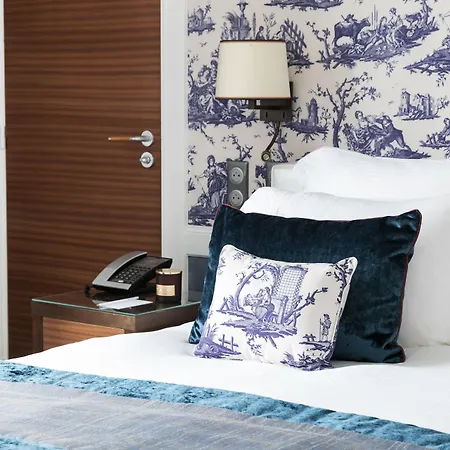 Barriere Le Normandy 5* דוביל