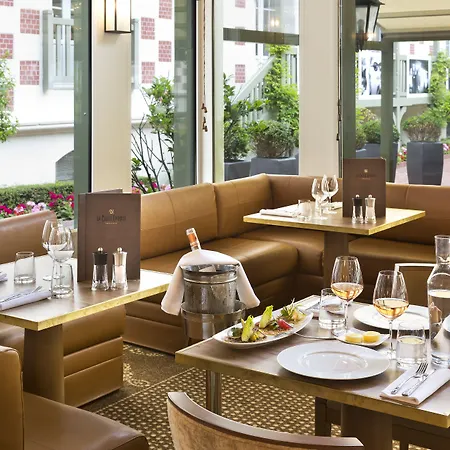 Hotel Barriere Le Normandy 5*