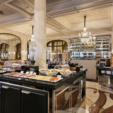 Barriere Le Normandy Hotel