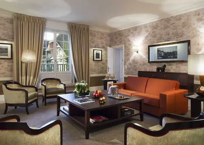 Barriere Le Normandy 5* Довиль