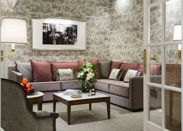 Hotel Barriere Le Normandy