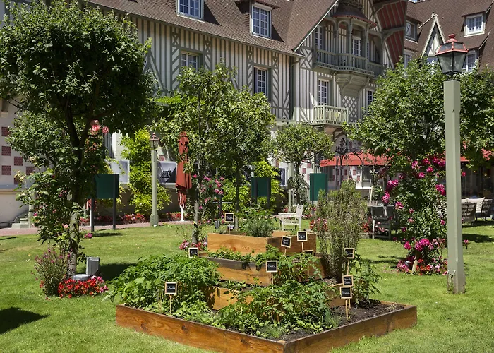 Hotel Barrière Le Normandy Deauville
